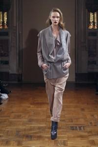 ANNE VALERIE HASH FW11 PARIS 03/02/2011