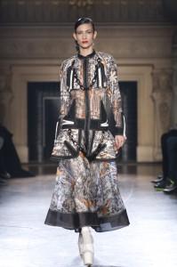 Look18