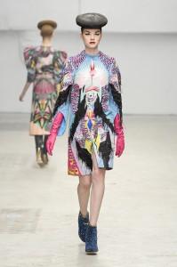 manish_arora_waw1112_017