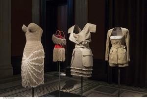 ALAIA_GALLIERA_5465
