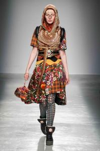 Pixelformula  Womenswear Winter 2015 - 2016 Ready To Wear Paris Paco Rabanne