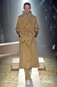 UNDERCOVER__Ready to wear fall winter 2015-16 _PARIS fashion week _March 2015__