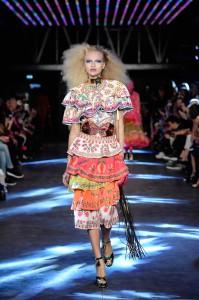 Pixelformula womenswear ready to wearprêt a portersummer 2016Manish Arora