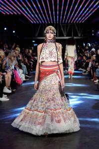 Pixelformula womenswear ready to wearprêt a portersummer 2016Manish Arora